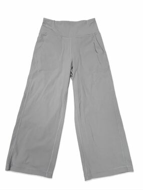 Lululemon Athletica Light Gray Size 6 Active Leggings Workout Soft Pants Cropped